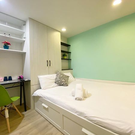 17 Fengjia Stay Taichung Buitenkant foto