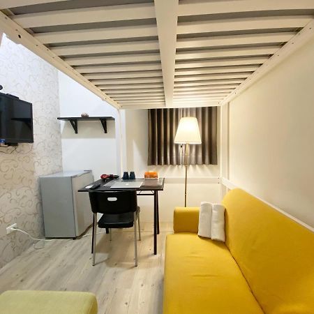 17 Fengjia Stay Taichung Buitenkant foto