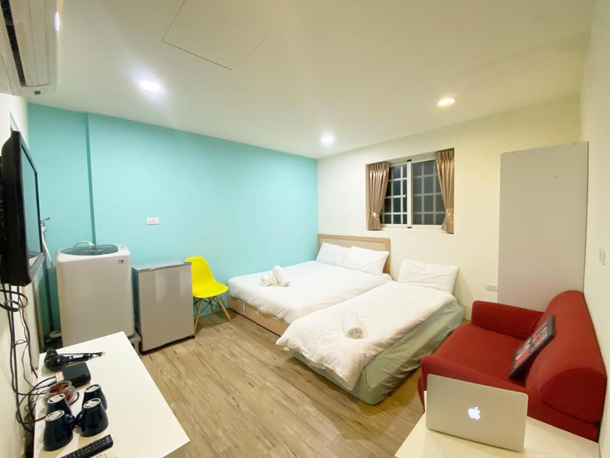 17 Fengjia Stay Taichung Buitenkant foto
