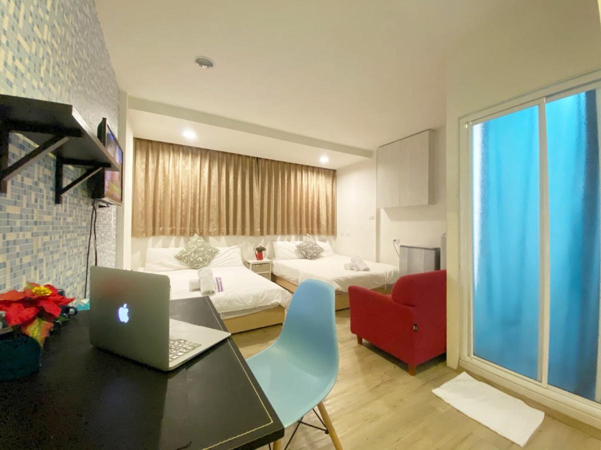 17 Fengjia Stay Taichung Buitenkant foto